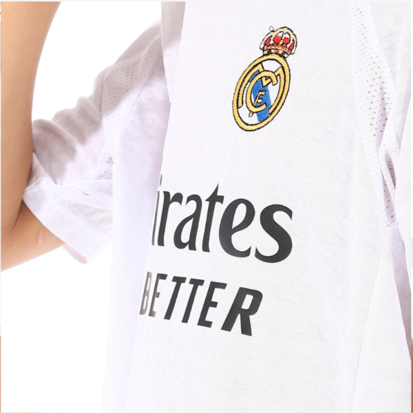Real Madrid Home Jersey kids - Image 3