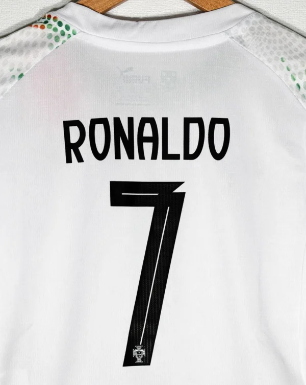 Puma Portugal Ronaldo Away Kids 2025 - Ronaldo 7 - Image 7
