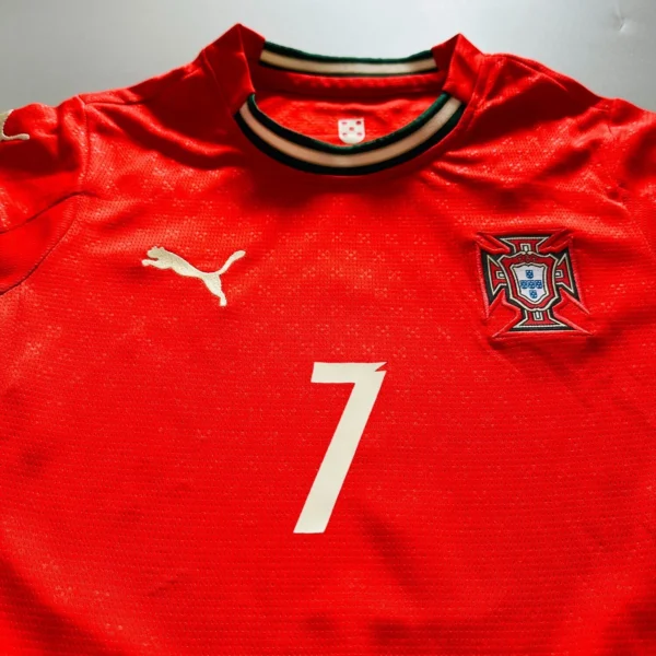 Portugal Home Kids & Youth Kit - Ronaldo 7 - Image 4