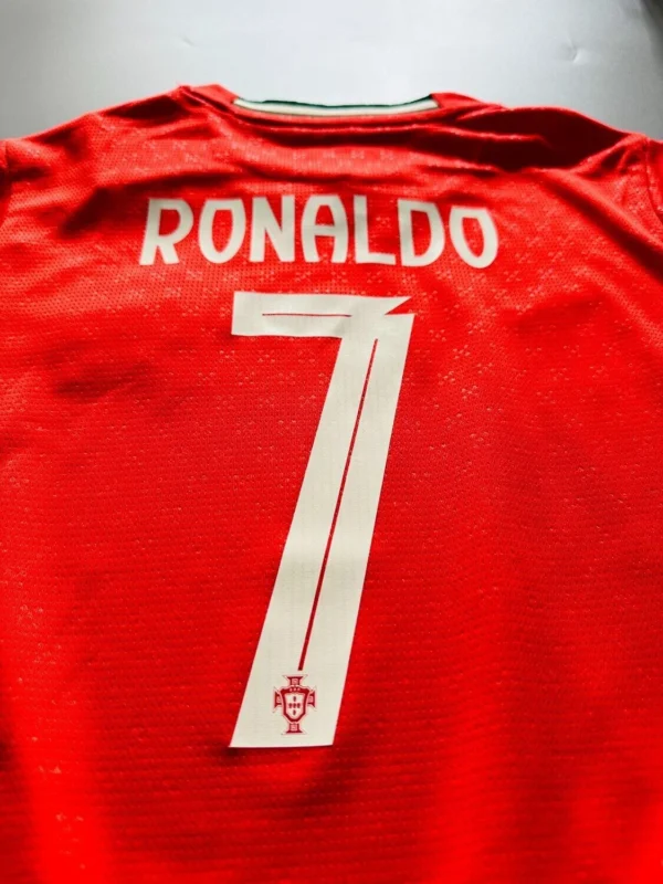 Portugal Home Kids & Youth Kit - Ronaldo 7 - Image 5